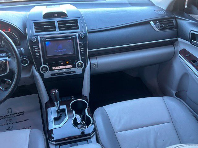Used 2012 Toyota Camry XLE w/ Leather Pkg FWD image 44