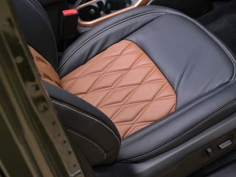 Used 2024 Jeep Wrangler Unlimited Rubicon 392 image 87