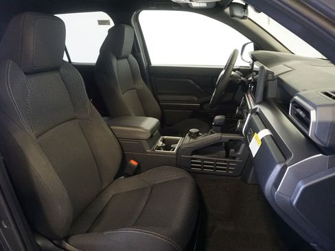New 2026 Toyota 4Runner SR5 AWD/4WD image 22