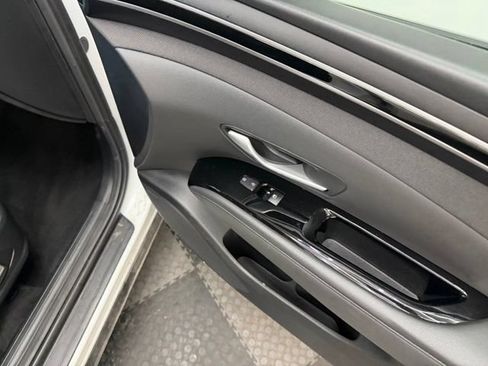 Used 2022 Hyundai Tucson Limited AWD/4WD image 41