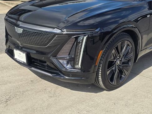 New 2025 Cadillac Lyriq Sport w/ Nappa Leather Package RWD image 10