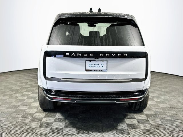 Used 2025 Land Rover Range Rover SE AWD/4WD image 7