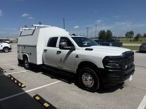 Used 2026 RAM 3500 Tradesman RWD image 3