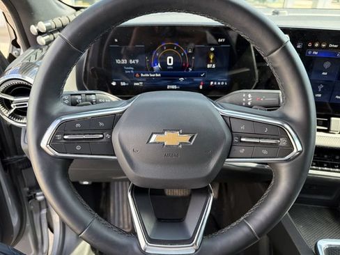 Used 2026 Chevrolet Equinox LT w/ Convenience Package II AWD/4WD image 16