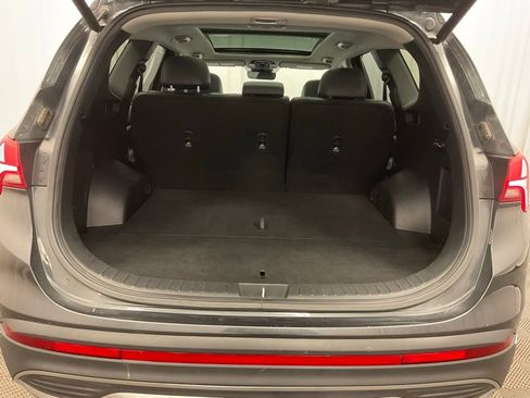 Used 2023 Hyundai Santa Fe SEL w/ Premium Package image 8