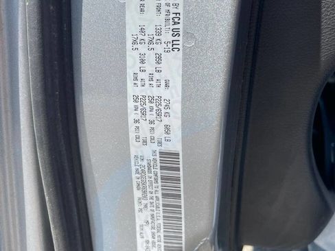 Used 2019 Dodge Grand Caravan GT image 19