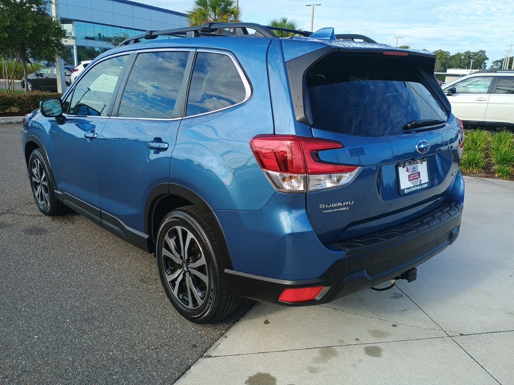 Certified 2023 Subaru Forester Limited AWD/4WD image 7