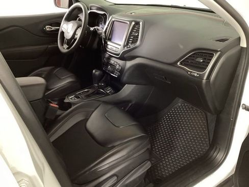 Used 2023 Jeep Cherokee Trailhawk image 38