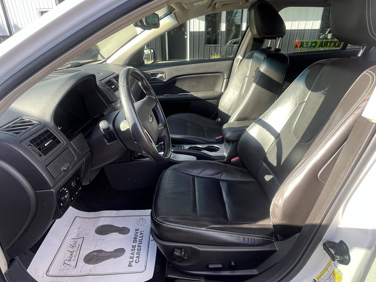 Used 2010 Ford Fusion SEL FWD image 12