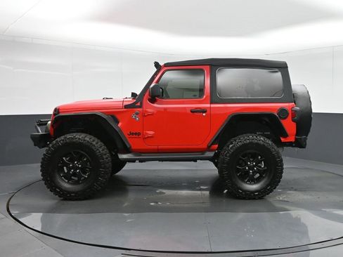 Used 2022 Jeep Wrangler Sport image 4