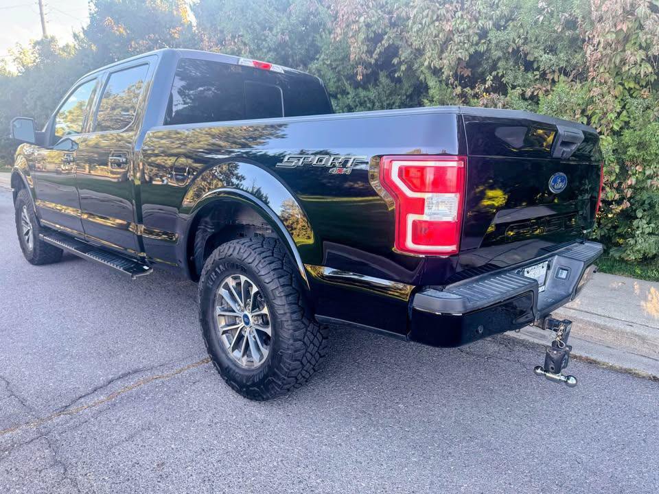 Used 2019 Ford F150 XLT w/ Equipment Group 302A Luxury AWD/4WD image 2