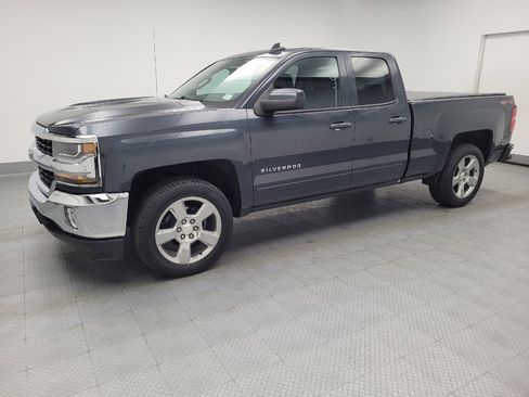 Used 2017 Chevrolet Silverado 1500 LT w/ All Star Edition image 2