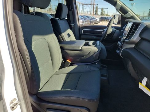 New 2026 RAM 1500 Big Horn AWD/4WD image 16