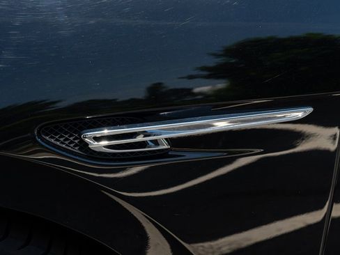 Used 2015 Bentley Flying Spur V8 AWD/4WD image 23