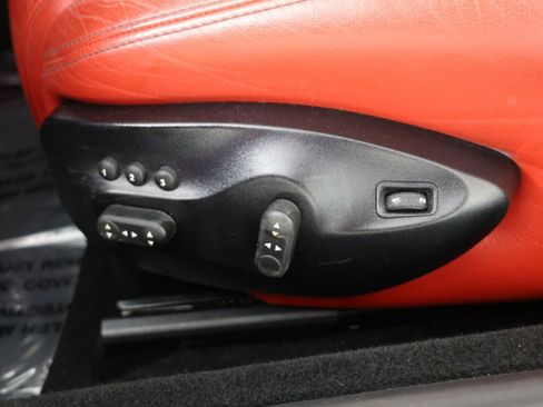 Used 2017 Maserati GranTurismo Sport RWD image 19