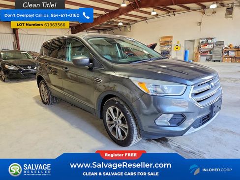 Used 2017 Ford Escape SE AWD/4WD image 5