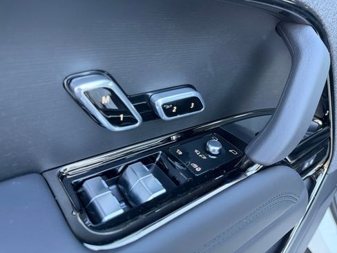 New 2026 Land Rover Range Rover Sport Dynamic SE image 13