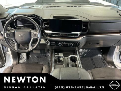 Used 2023 Chevrolet Silverado 1500 LT Trail Boss w/ Protection Package AWD/4WD image 16