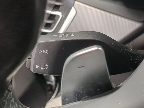 Used 2023 BMW X6 xDrive40i w/ M Sport Package image 42