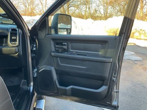 Used 2023 RAM 2500 Tradesman image 21