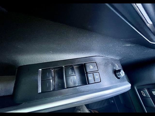 Used 2026 Toyota Highlander XLE AWD/4WD image 22