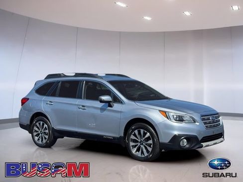 Used 2017 Subaru Outback 2.5i Limited w/ Popular Package #5 AWD/4WD image 1