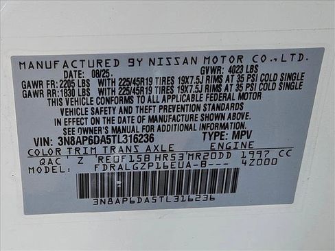 New 2026 Nissan Kicks SR image 16