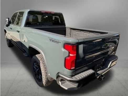 Used 2026 Chevrolet Silverado 2500 LTZ w/ LTZ Plus Package AWD/4WD image 4
