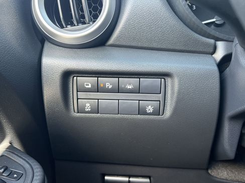 Used 2024 Nissan Versa S w/ Trunk Package FWD image 12