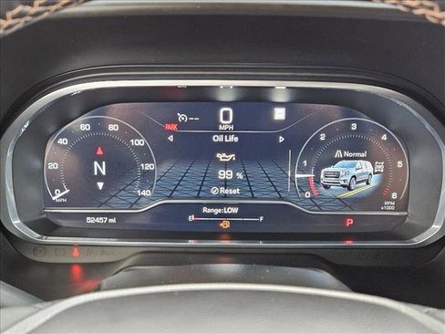 Used 2023 GMC Yukon AT4 w/ Technology Package image 10