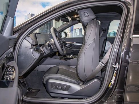 Used 2026 BMW i5 eDrive40 image 20