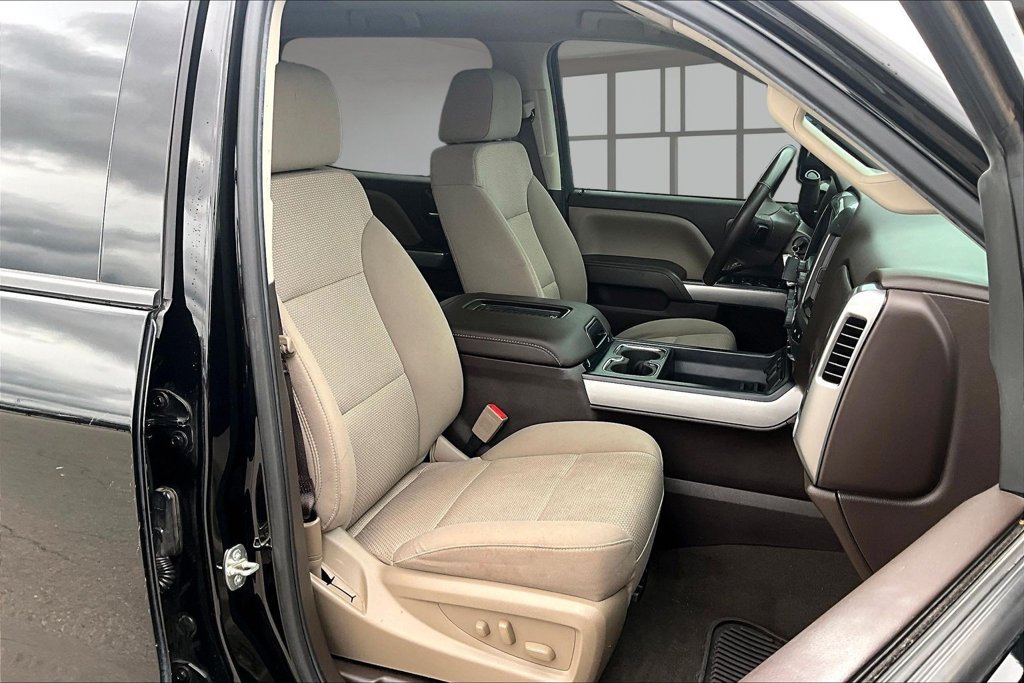 Used 2018 Chevrolet Silverado 1500 LT w/ Texas Edition AWD/4WD image 7