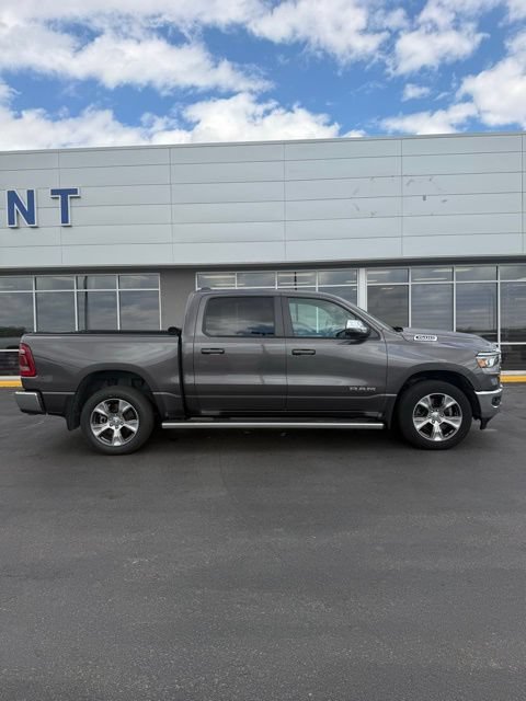 Used 2023 RAM 1500 Laramie AWD/4WD image 1