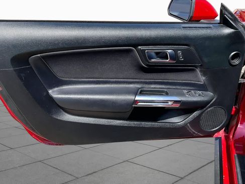 Used 2021 Ford Mustang Coupe RWD image 18