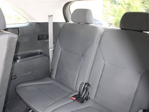 Used 2019 Kia Sorento FWD V6 image 14
