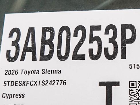 Used 2026 Toyota Sienna Platinum AWD/4WD image 36