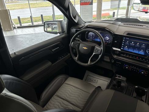 Used 2026 Chevrolet Silverado 1500 ZR2 w/ Dark Appearance Package AWD/4WD image 53