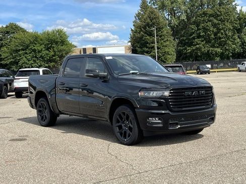 Used 2026 RAM 1500 Laramie w/ Night Edition image 4