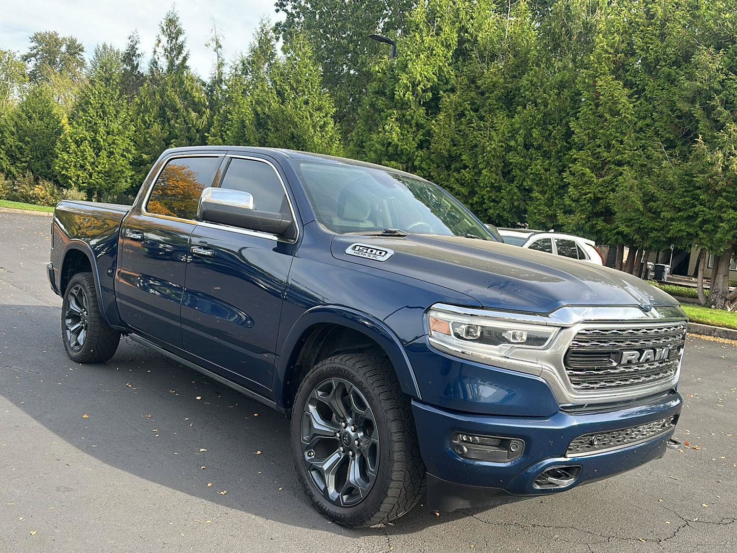 Used 2019 RAM 1500 Limited AWD/4WD image 5