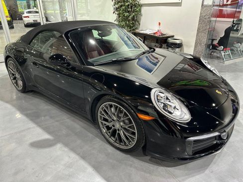 Used 2017 Porsche 911 Carrera image 42