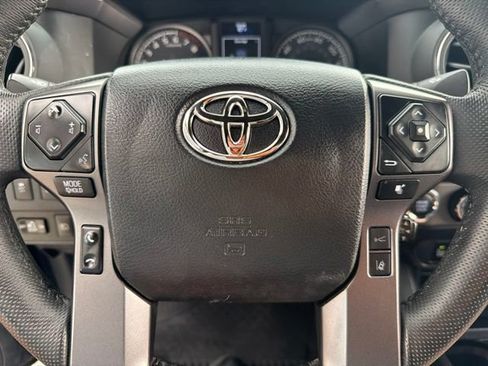 Used 2023 Toyota Tacoma TRD Off-Road w/ TRD Premium Off Road Package AWD/4WD image 21
