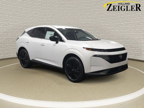 New 2025 Nissan Murano SV image 3