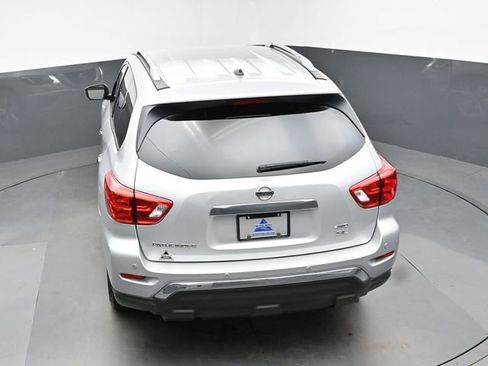 Used 2018 Nissan Pathfinder SL AWD/4WD image 40