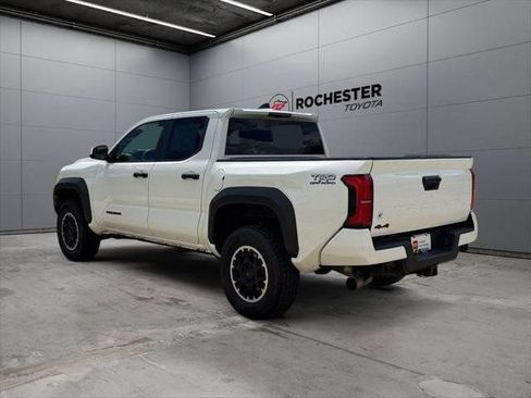 Certified 2024 Toyota Tacoma TRD Off-Road AWD/4WD image 63