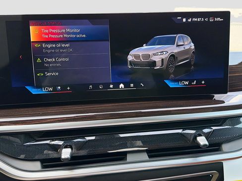 New 2026 BMW X5 xDrive40i w/ Executive Package AWD/4WD image 30