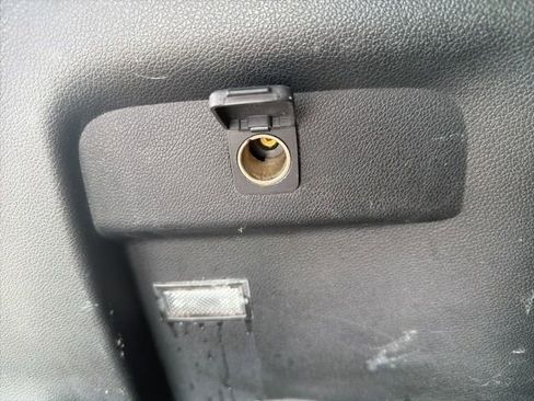 Certified 2018 Ford Explorer XLT image 14