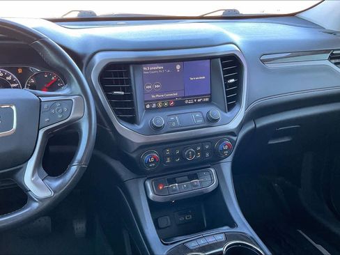 Used 2022 GMC Acadia AT4 w/ Technology Package image 15