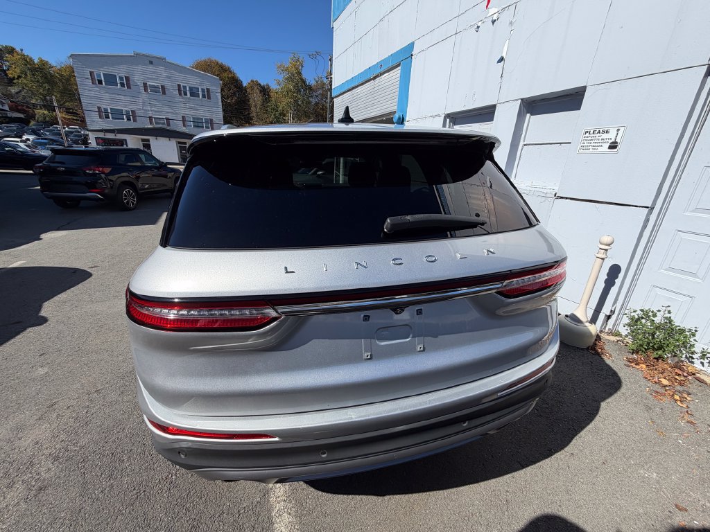 Used 2020 Lincoln Corsair AWD w/ Equipment Group 101A image 4