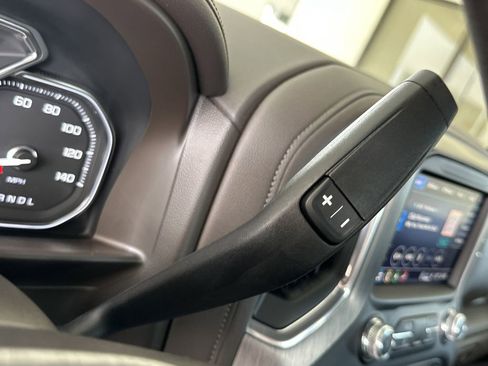 Used 2021 GMC Sierra 1500 Denali w/ Denali Ultimate Package AWD/4WD image 23