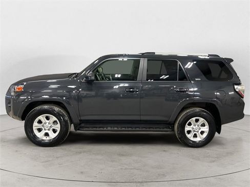 Used 2024 Toyota 4Runner SR5 image 2